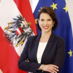 Karoline Edtstadler
